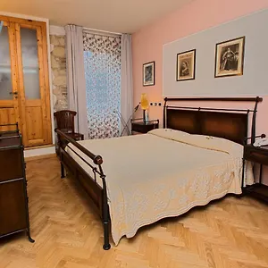 Maison Savoia Cagliari